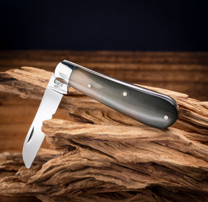 Lambfoot - 63mm Blade - Ox Horn Handle