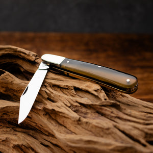 Gentleman's Clip Point - 67mm Blade - Ox Horn Handle with Traditional Workback