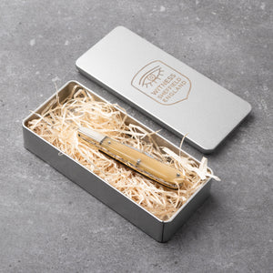 Gentleman's Clip Point - 67mm Blade - Ox Horn Handle with Traditional Workback