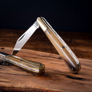 Gentleman's Clip Point - 67mm Blade - Ox Horn Handle with Traditional Workback